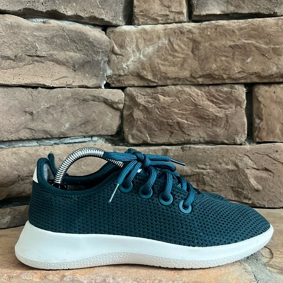 Allbirds Tree Runners‎ / Green / SZ 6 - Picture 1 of 7